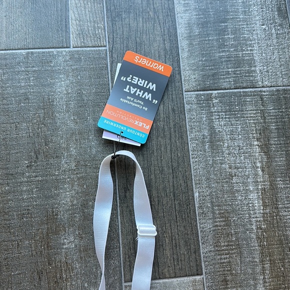 New Warner’s women’s white flex revolution collection t-shirt bra size 38D - Picture 4 of 6